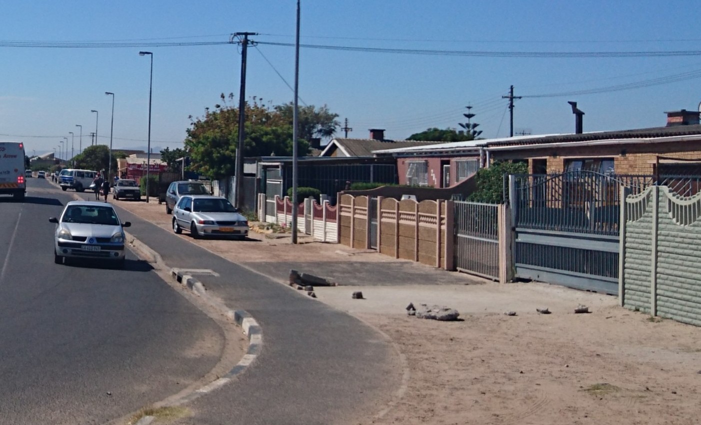 Manenberg sewer line cleared of 40 tons of waste - Daily Friend